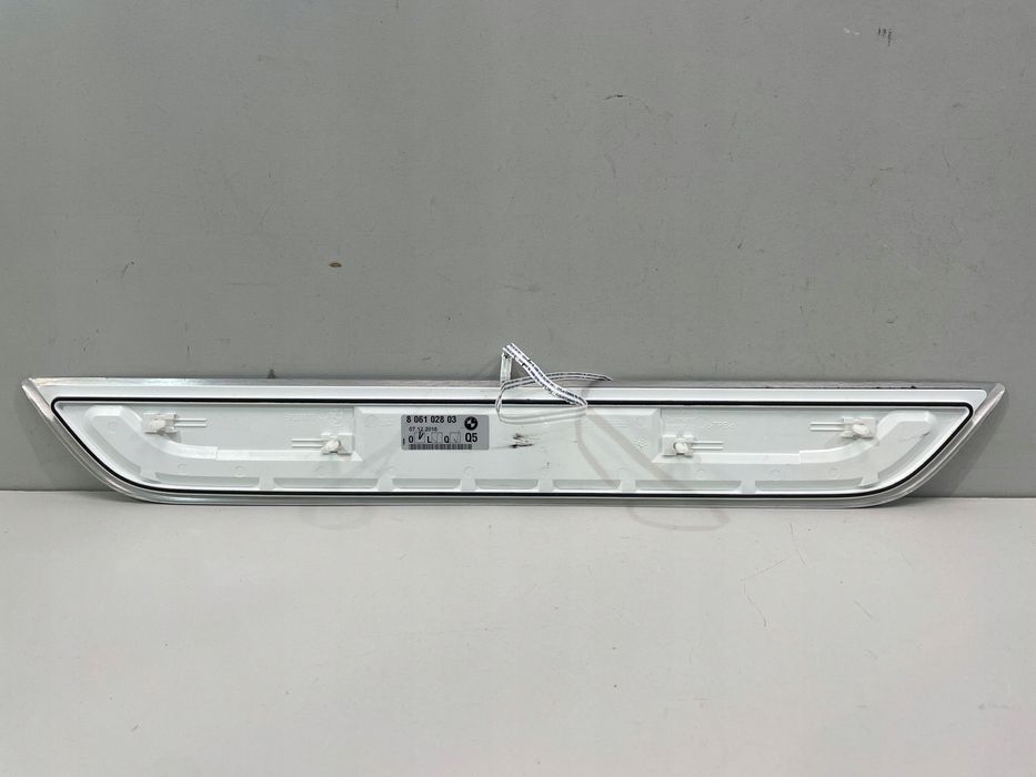 BMW 7 G11 G12 НАКЛАДКА ПОРОГА М ПАКЕТ ПЕРЕД 8061028 / 7