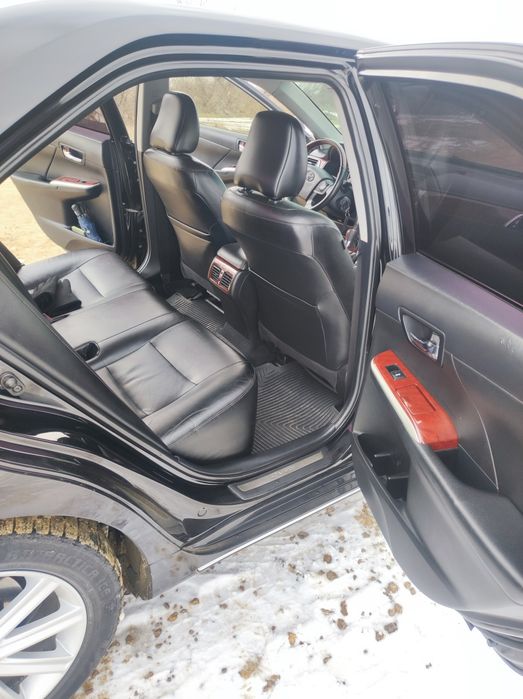 Toyota Camry 50  2011р