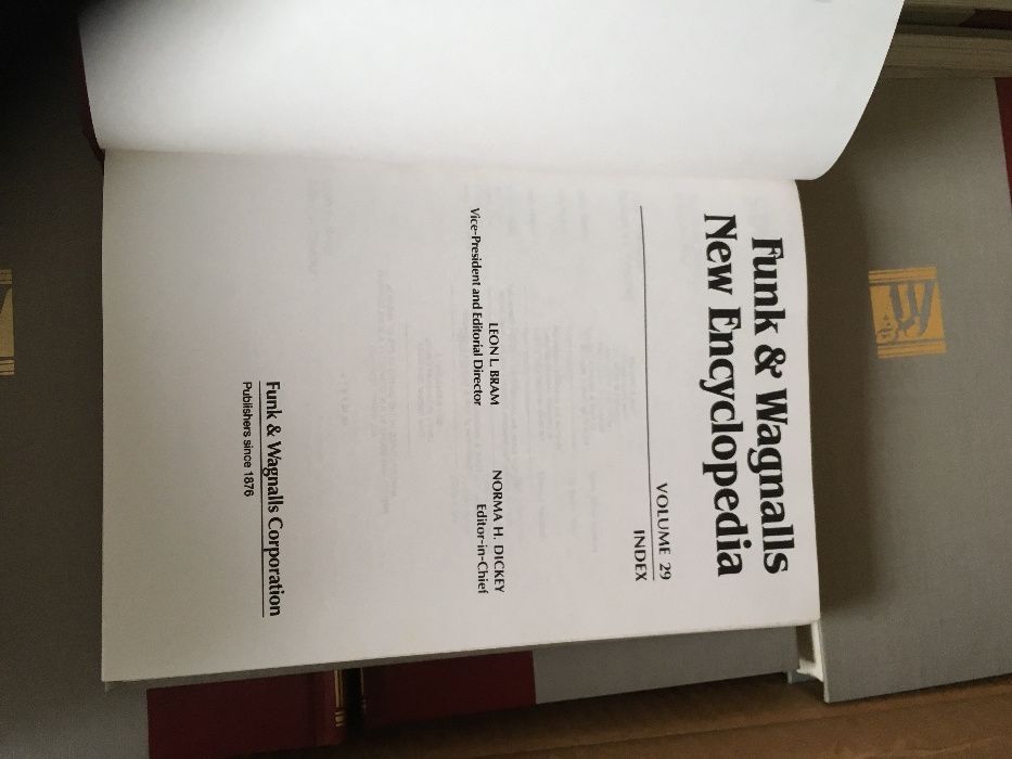 Enciclopédia - Funk & Wagnalls new encyclopedia