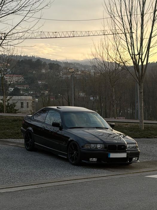 BMW e36 318is coupe