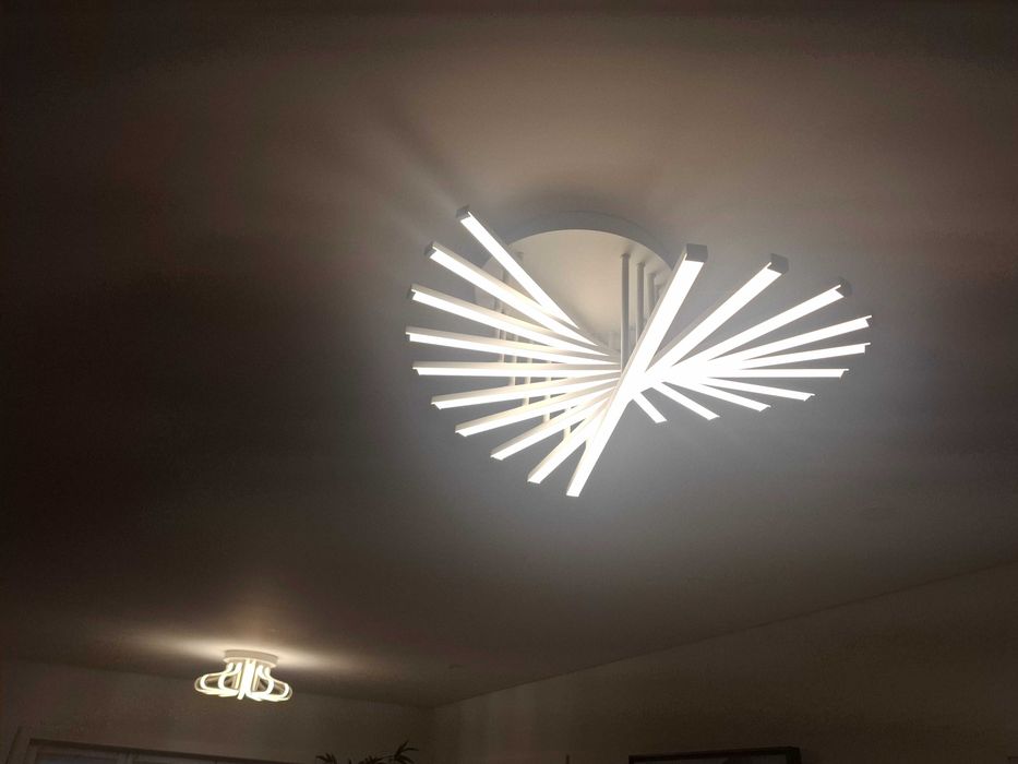 Candeeiro led moderno AEG