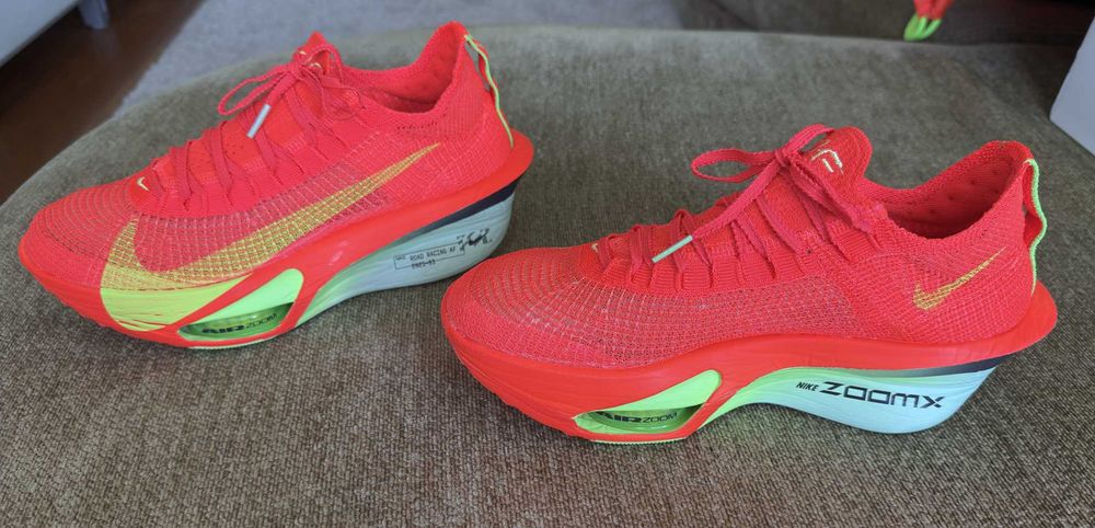 Nike Alphafly 3 - Tam 42 - Novas (sem uso)