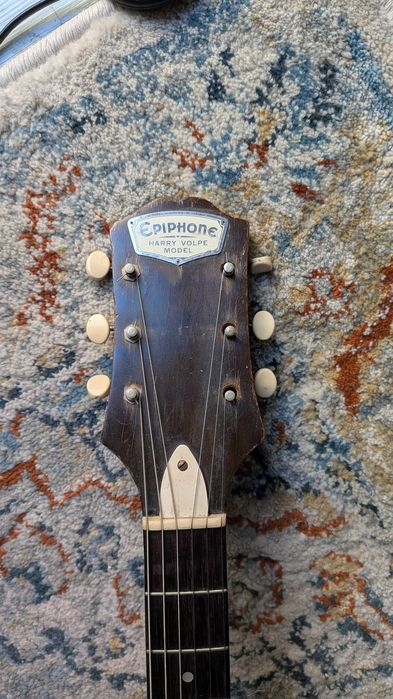 Epiphone Harry Volpe 1955 - vintage guitar