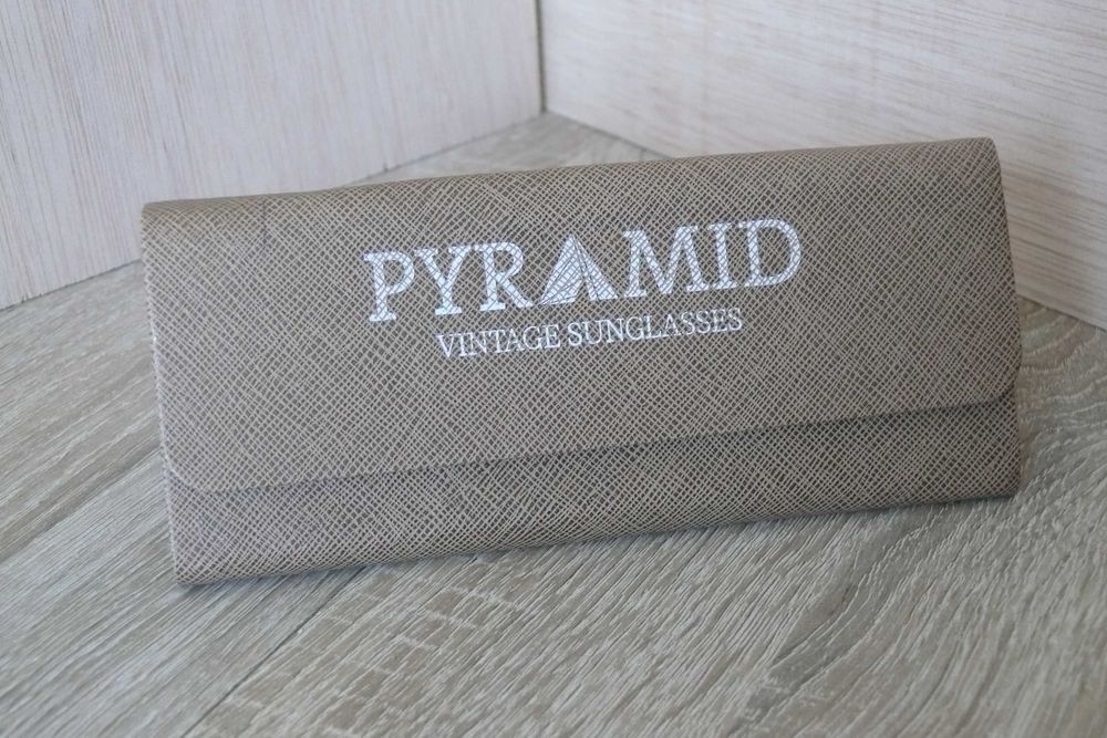Óculos de Sol Vintage Pyramid