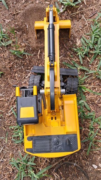 Escavadora Caterpillar para crianças - Bruder