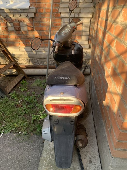 скутер Honda tact af30