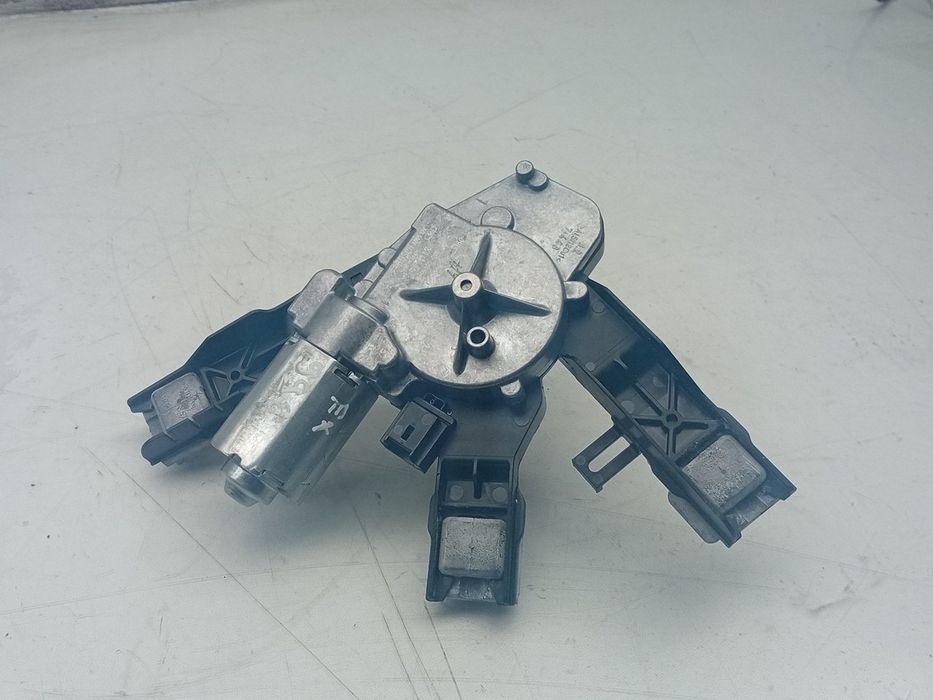 Motor limpa vidros trás PEUGEOT 308 SW II Van (LC_)