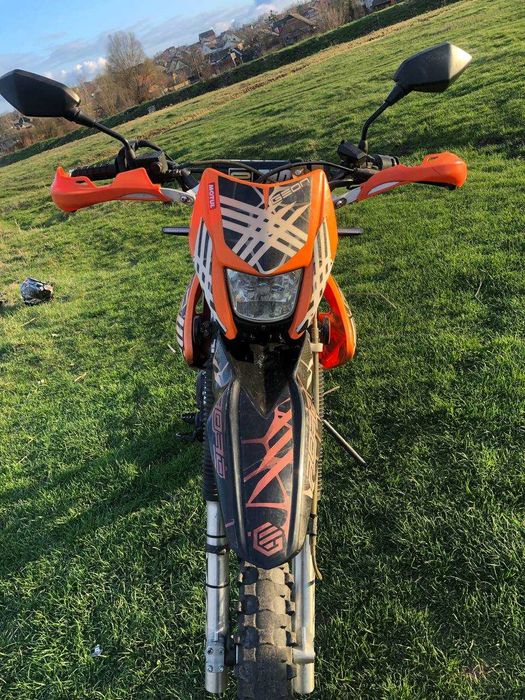 Продам мотоцикл в хорошому стані GEON X-ROAD 250