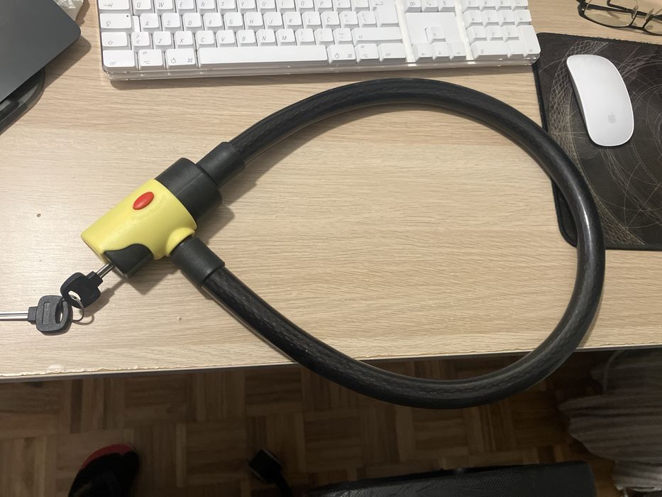 Cadeado para moto com alarme