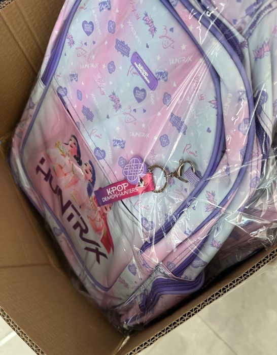 “School bag K-pop