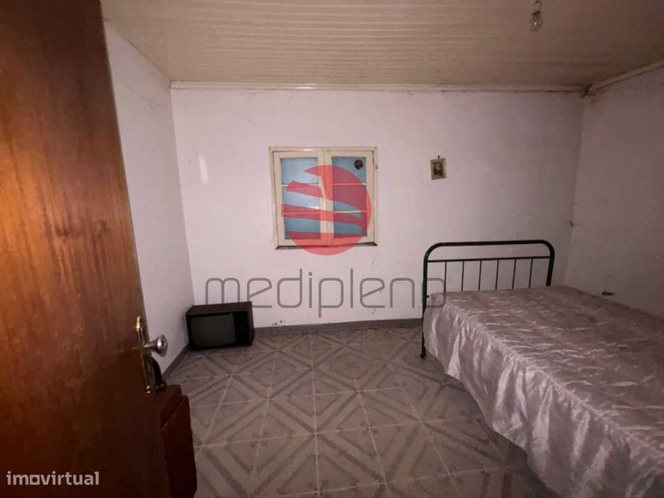 Moradia C/Terreno Paradinha
