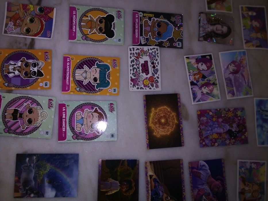 Conjunto de Cromos Hello Kitty/Outros Coleccionáveis