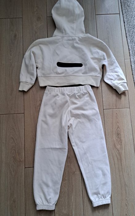 Спортивний костюм для дівчинки zara