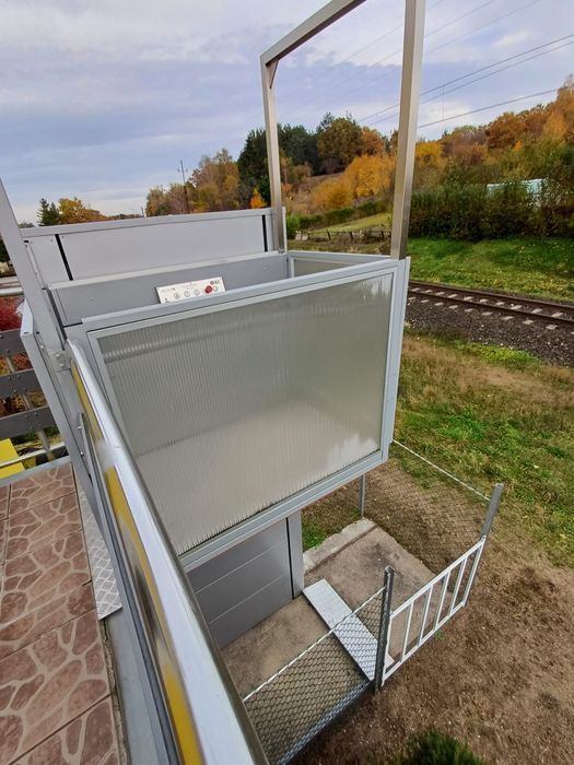 Winda osobowa dla niepełnosprawnych