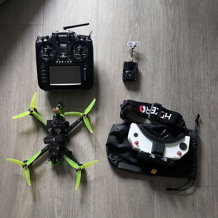 Zestaw Cyfrowy FPV: HDZero + Walksnail VRX + Nazgul5 V5 X HD (6S) + TX16S ELRS