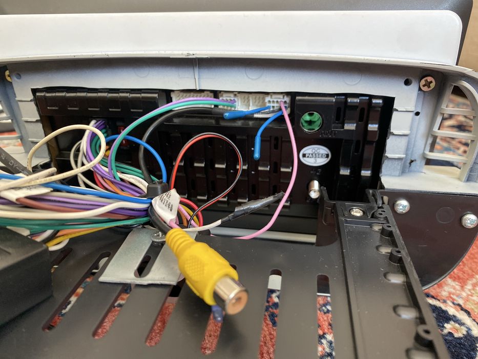 Câmara de marcha-atrás com tablet