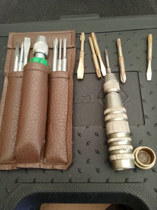 Набор отвёрток в чехле и др(350грн - один)Сталь.Отвёртки поштучно.