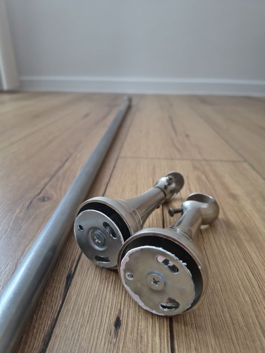 Karnisz rurkowy metalowy 2 m