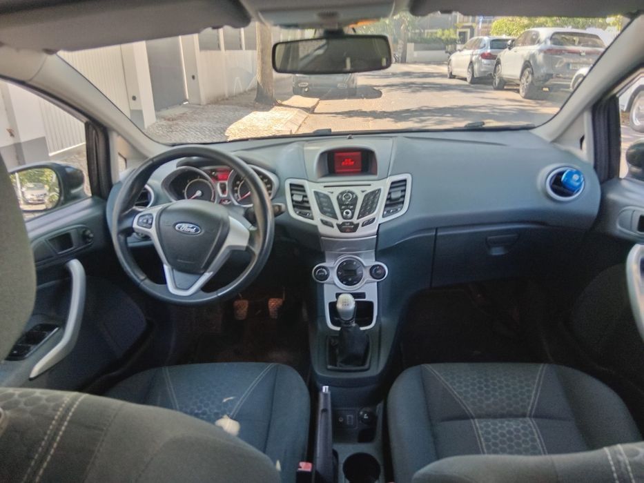 Ford fiesta 1.6 gasóleo