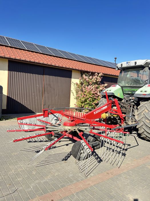 Zgrabiarka jednokaruzelowa JF STOLL  R 420 DS ( kongskilde )