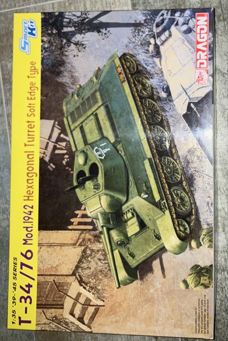 Dragon, 1/35, склеєні, нефарбовані