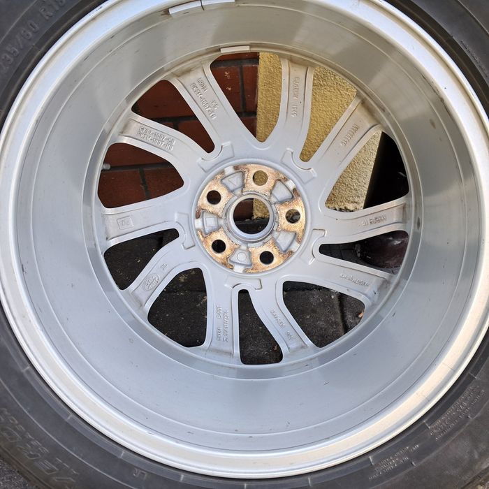 Koła Felgi 18" 5 x108 Land Rover Volvo Ford opony