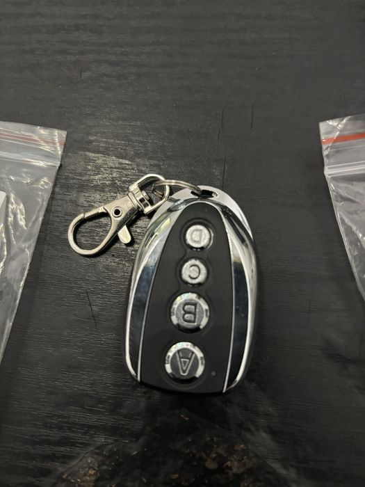 Пульт КТ1 90 під кодування