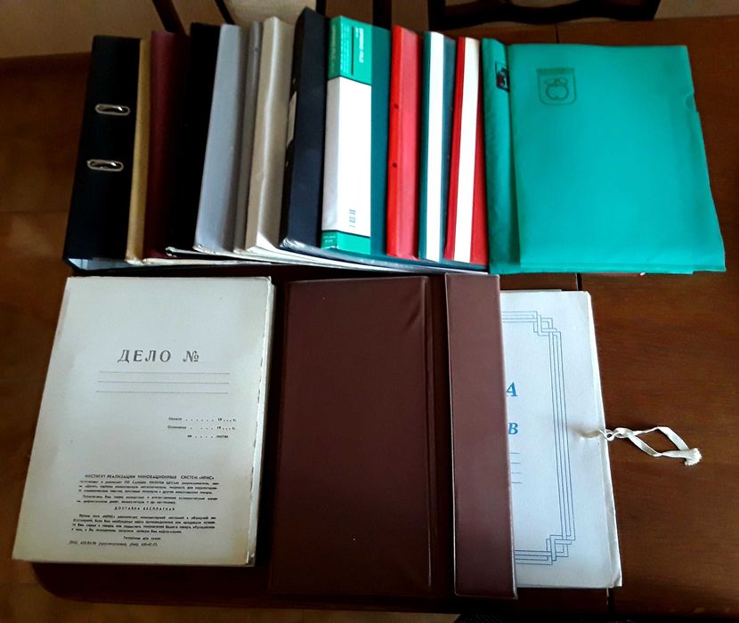 Канцтовары СССР и начала 90-х - самые разные, в т.ч. детские