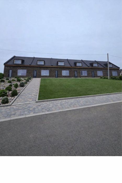 Таунхаус в Трускавці таун котедж будинок квартира зблокований будинок