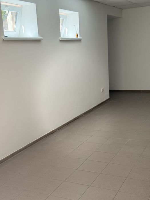 Здається в оренду комерційне приміщення.