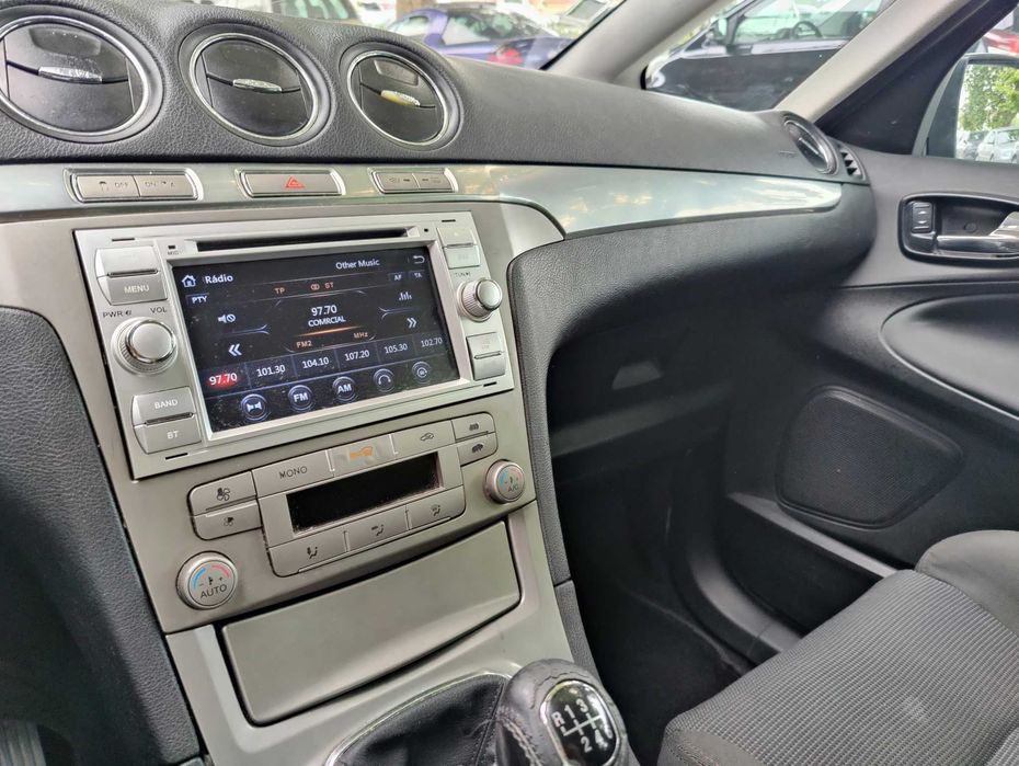 Ford S-Max Titanium 1.8 TDCi 125cv | 7 Lugares | IUC Antigo | Distribuição e Embraiagem Feitas