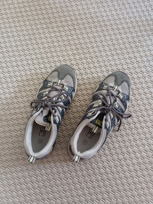 Tennis de mulher tamanho 38