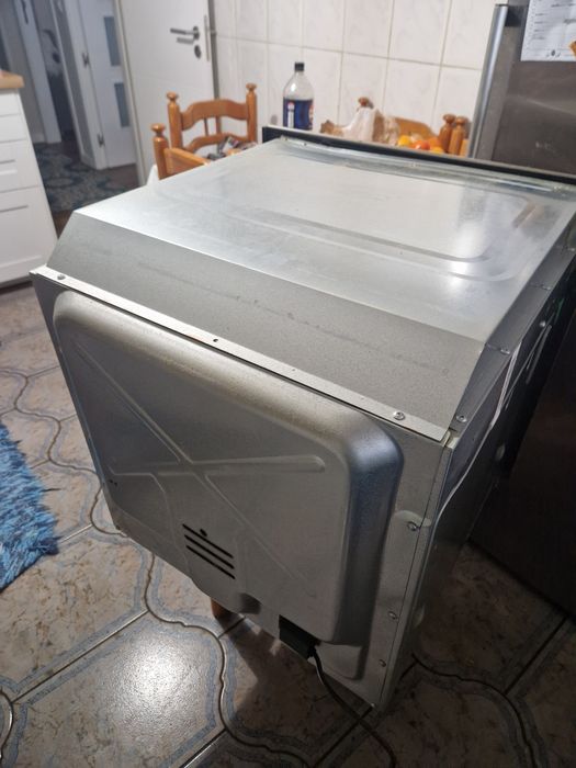 Forno Multifunções de encastre Candy