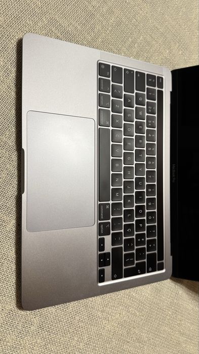 Macbook pro 13” m1