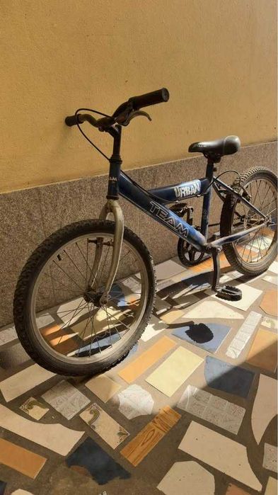Bicicleta TEAM Urban BMX 20”