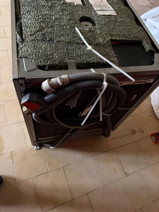 Maquina de Lavar Louça de encastrar Electrolux