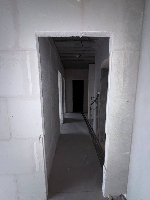 Від власника. БЕЗ КОМІСІЇ. Продам 3-к квартиру. м. Ірпінь. Сертифікат, Ваучер, Постанова -Так.  ЖК НОВІ МЕТРИ ПАРК. Індивідуальне опаленя.