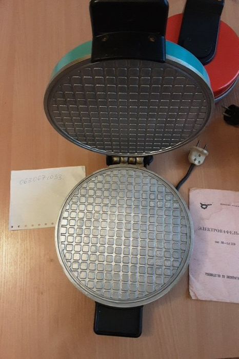 Вафельница Ласунка производства СССР