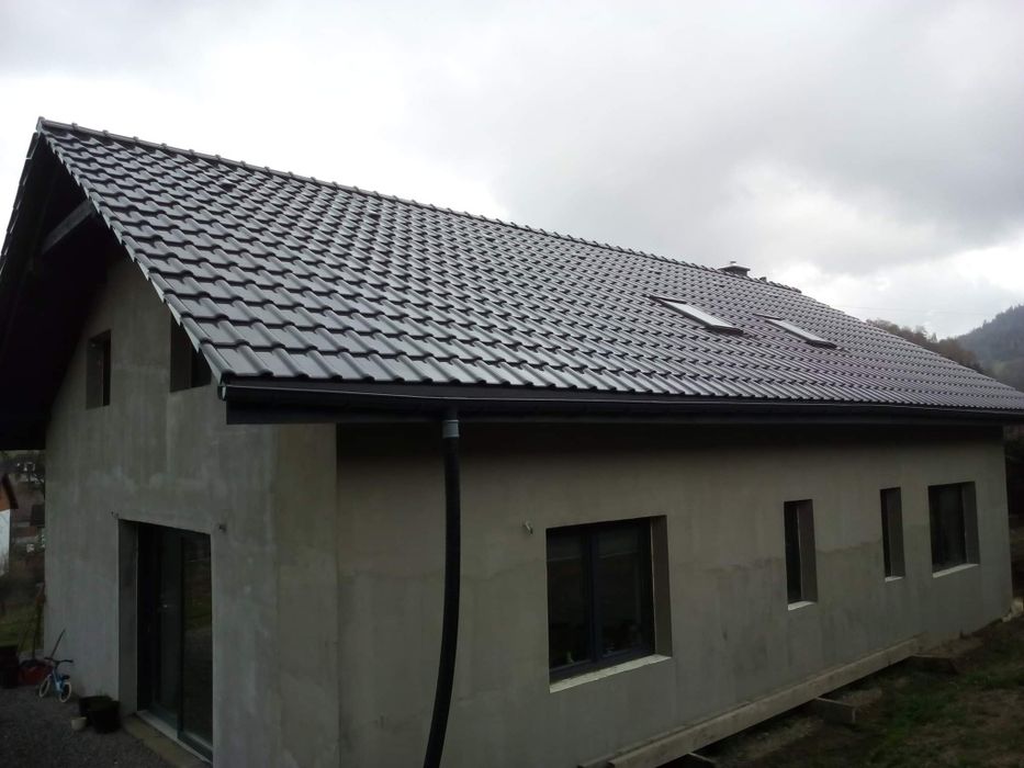 Dachówka ceramiczna piemont roben , glazurowana.