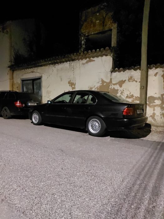 Troco 2 pares de jantes por umas R17 e39