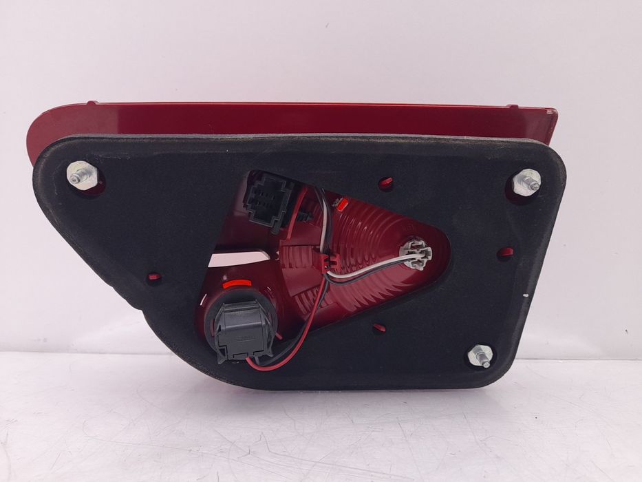 Farolim da mala esquerdo SEAT Altea XL (5P5, 5P8)