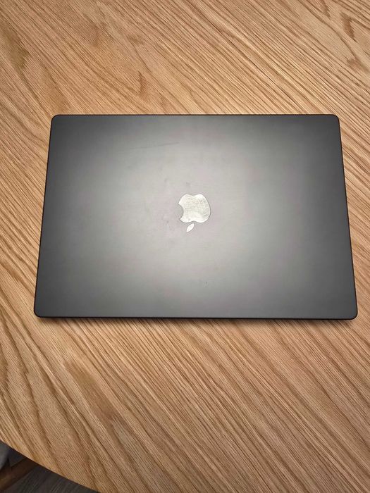 Macbook Pro 16' M3 PRO 36gb