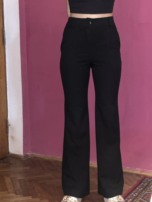 Штани кльош чорні