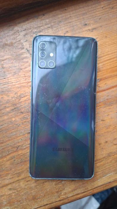 Мобільний телефон Samsung Galaxy A51 6/128GB