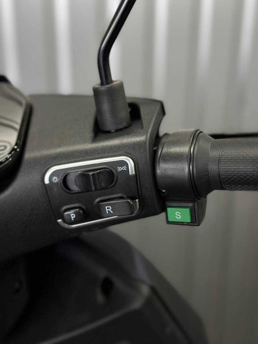Новий електроскутер Corso Sirius 2000W