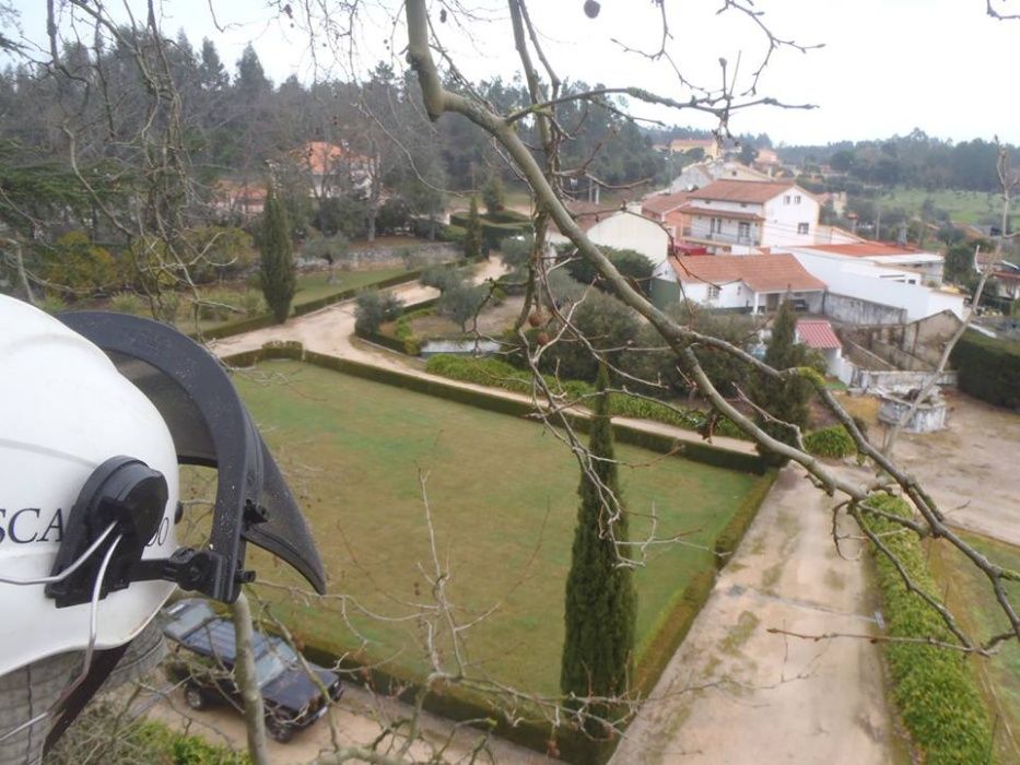 Limpeza e manutenção de poços e silos