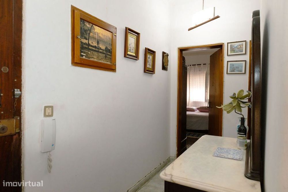 Apartamento T3 no centro de Sobral de Monte Agraço