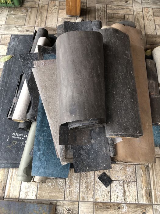 Продам Паронит0.2. 0.4. 0.5. 0.8. 1.2.мм.