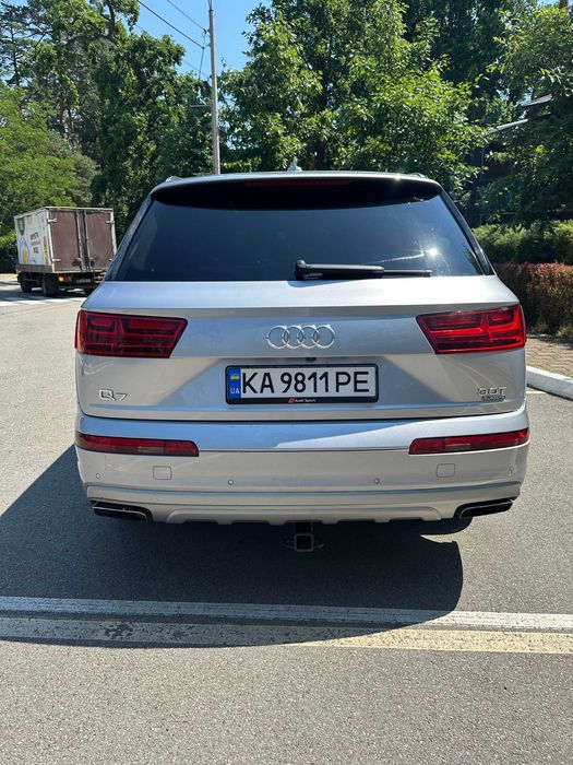 Audi Q7 2016 VIN WA1LAAF70HD026293 фото оголошення 2 з 24