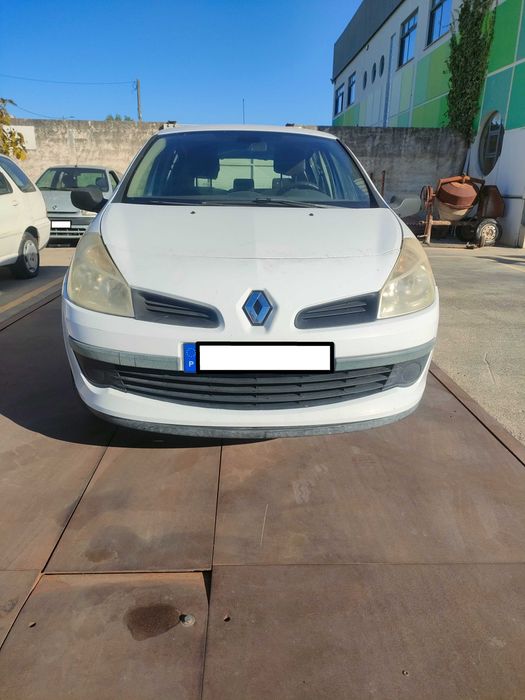 RENAULT Clio III Hatchback (BR0/1, CR0/1) 1.5 dCi Diesel 68 cv / 50 kW 2005 - 2012 Para Peças!